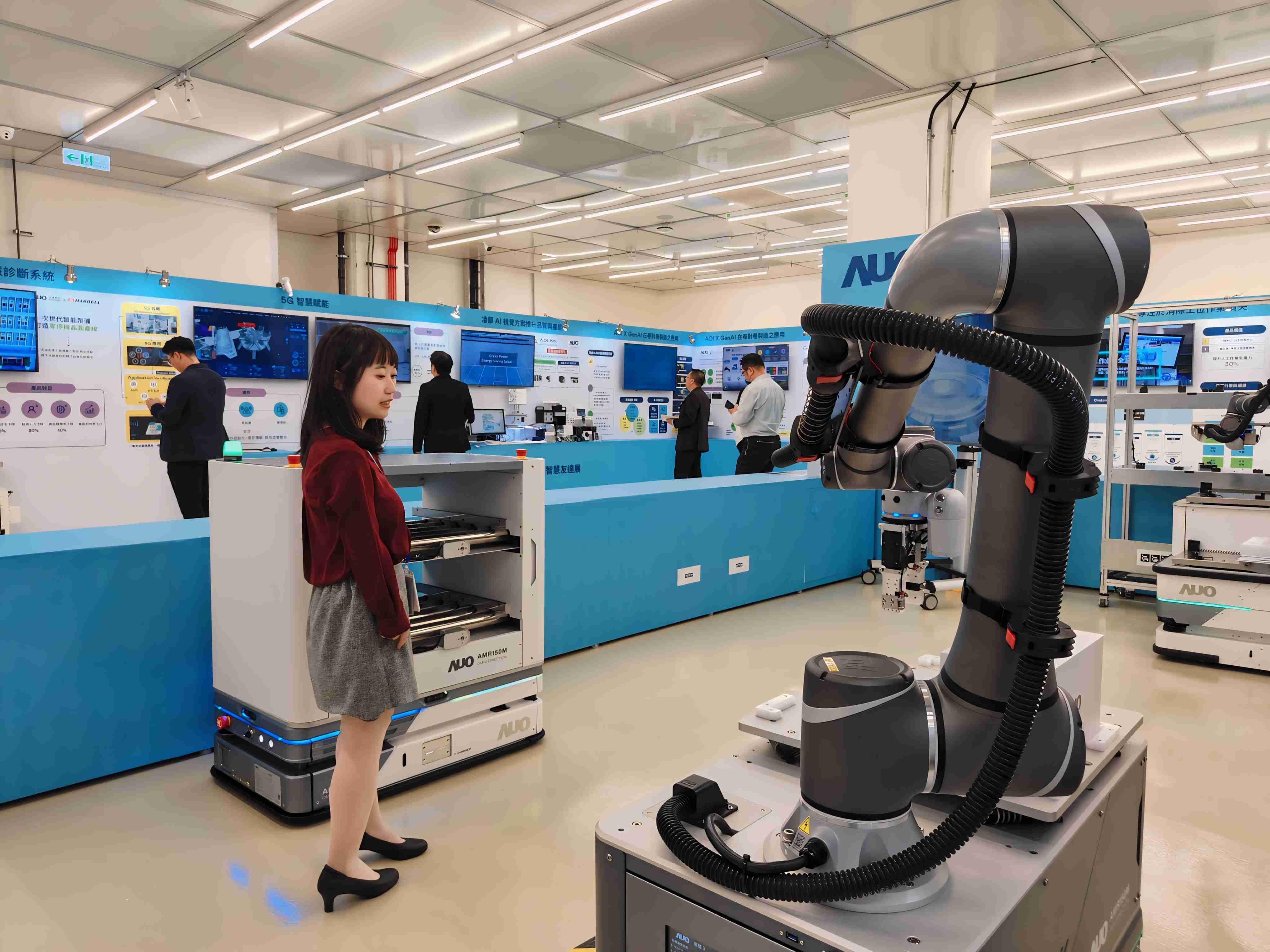 2024智能红龙扑克展邀集生态圈伙伴共同参展，，，从数字应用、、、净零减碳到能源发展，，，，创造全方位永续商机，，携手生态圈伙伴迈向永续未来